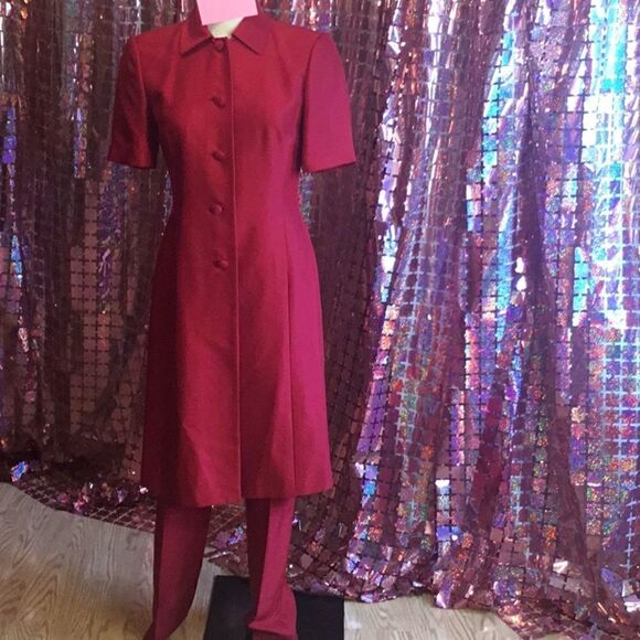 NWOT SUIT SET WITH JACKET & PANTS BY ANN TAYLOR in bright red - Picture 2 of 16